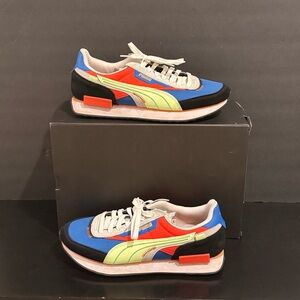 Men’s Puma Retro Sneakers Size 11